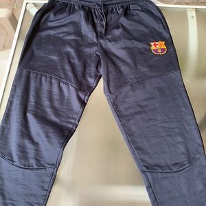 Barcelona joggers size:xl made in China